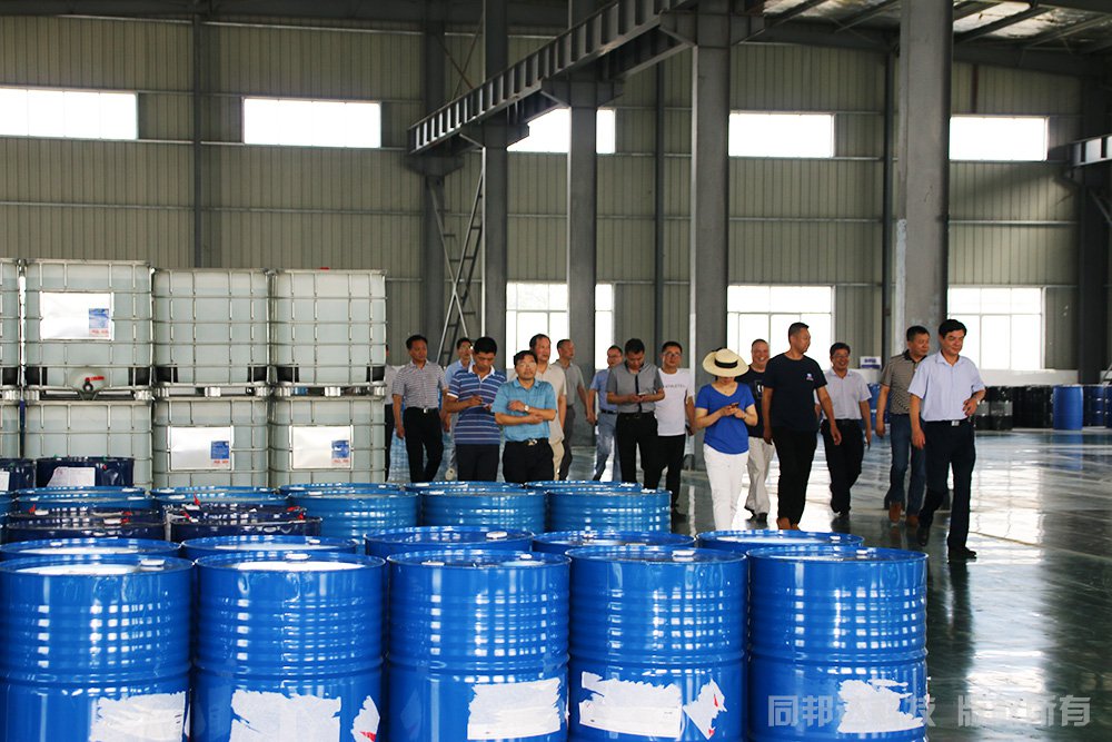 棗陽(yáng)市委領(lǐng)導(dǎo)帶領(lǐng)棗陽(yáng)市局相關(guān)負(fù)責(zé)人親臨棗陽(yáng)市同邦達(dá)科技有限公司指導(dǎo)工作