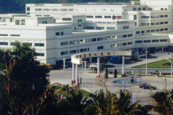 中山大學(xué)附屬第五醫(yī)院種牙好嗎?種牙和鑲牙哪個(gè)好