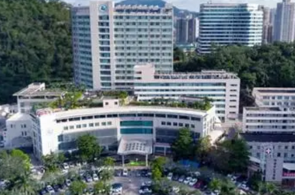 珠海市人民醫(yī)院做飛秒手術(shù)怎么樣?飛秒手術(shù)恢復(fù)期多久