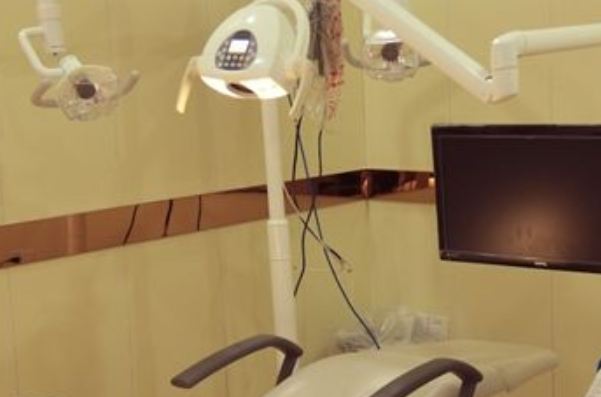 杭州植得口腔門診部前牙種植怎么樣?醫(yī)生介紹_案例分享