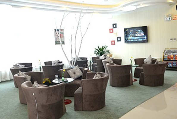 成都圣貝牙科醫(yī)院牙列擁擠矯正怎么樣|醫(yī)生介紹|價格收費(fèi)