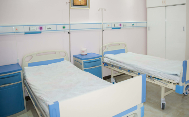 紅山區(qū)夏天中醫(yī)門診部自體隆胸技術(shù)亮點怎么樣?案例點評&價格明細