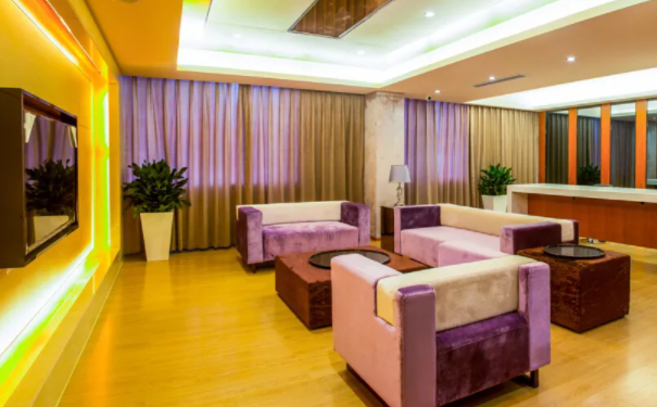 白玉蘭醫(yī)療整形腹部抽脂術(shù)后三個月案例曝光|技術(shù)特色怎么樣?價格多少