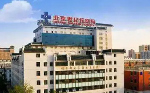 首都醫(yī)科大學附屬北京世紀壇醫(yī)院尹宏宇牙齒擁擠矯正技術怎么樣?多少錢?恢復案例